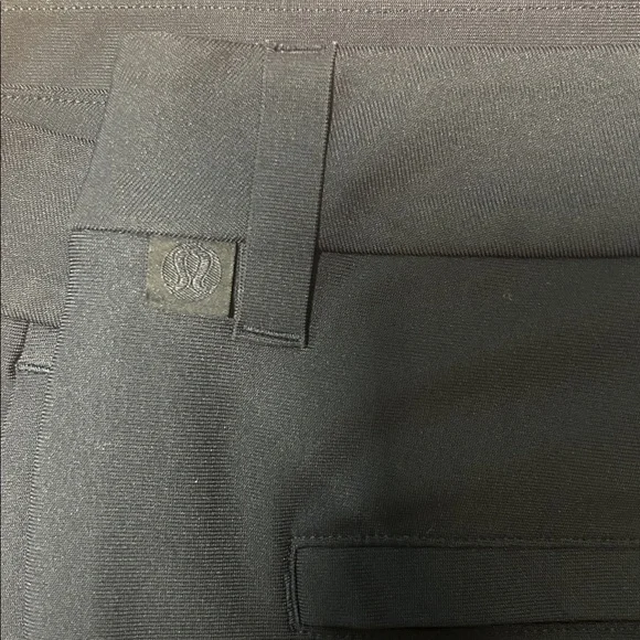 Lululemon Men’s ABC Classic-Fit Short Size 36 - Picture 5 of 12